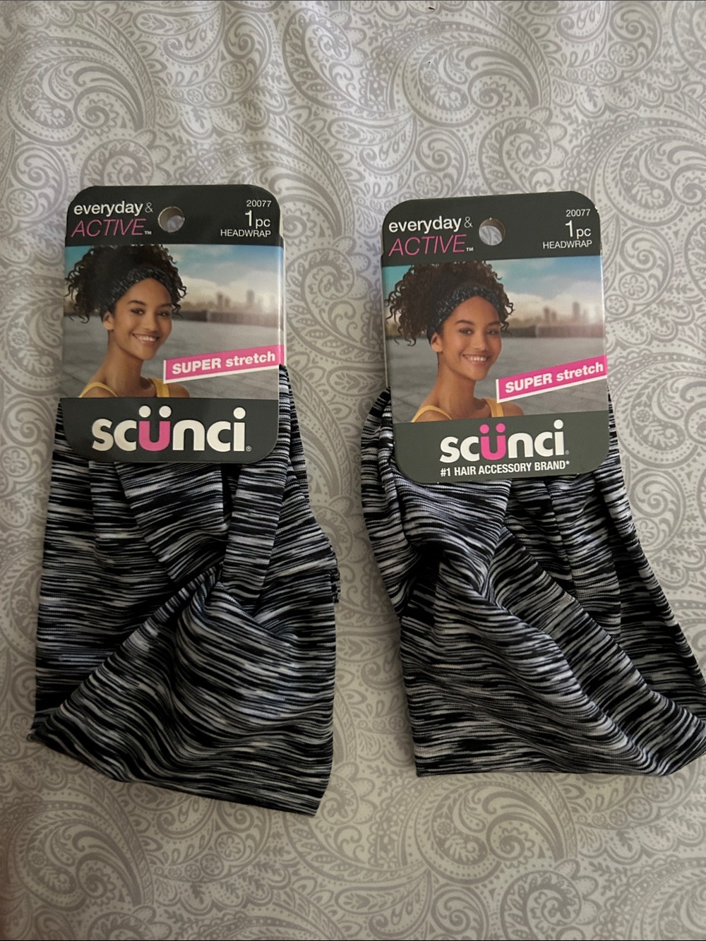 scünci Everyday & Active Black and Gray Super Stretch Headwrap (2 Pack)